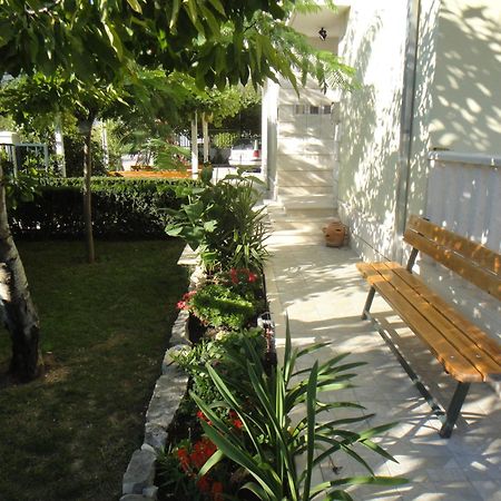 Apartments Roko Kaštela Zewnętrze zdjęcie