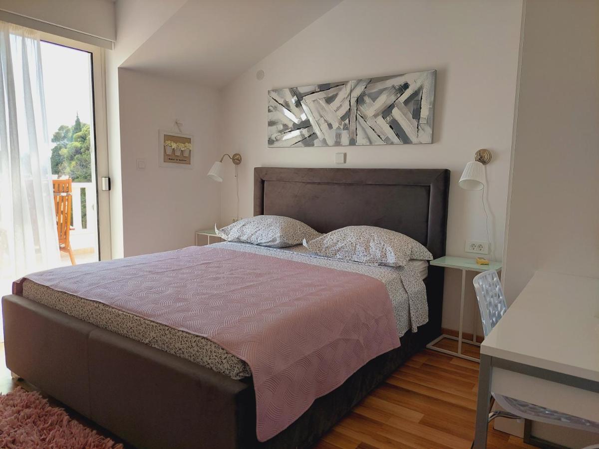 Apartments Roko Kaštela Zewnętrze zdjęcie