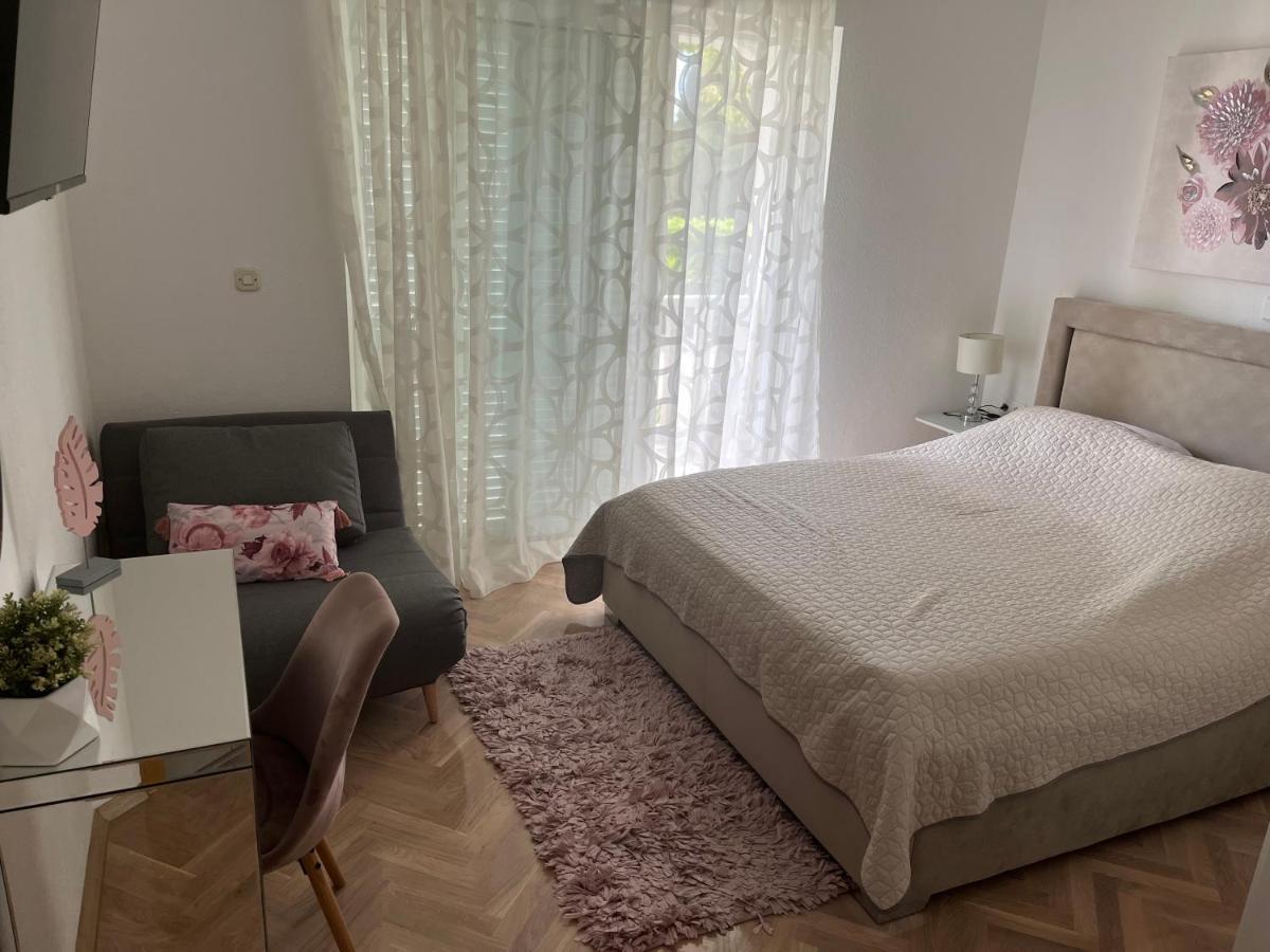 Apartments Roko Kaštela Zewnętrze zdjęcie